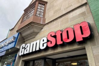 youtuber-por-tras-dos-movimentos-das-acoes-da-gamestop-se-revela-apos-3-anos