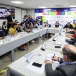 metanol:-ministerio-da-saude-anuncia-suporte-de-laboratorios-para-agilizar-resultados-em-sp