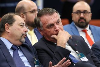 golpe-de-estado:-bolsonaro-sinaliza-que-vai-tentar-levar-caso-ao-plenario-do-stf