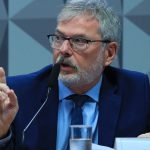 ex-diretor-do-inss-nega-vinculo-politico-em-depoimento-a-cpi