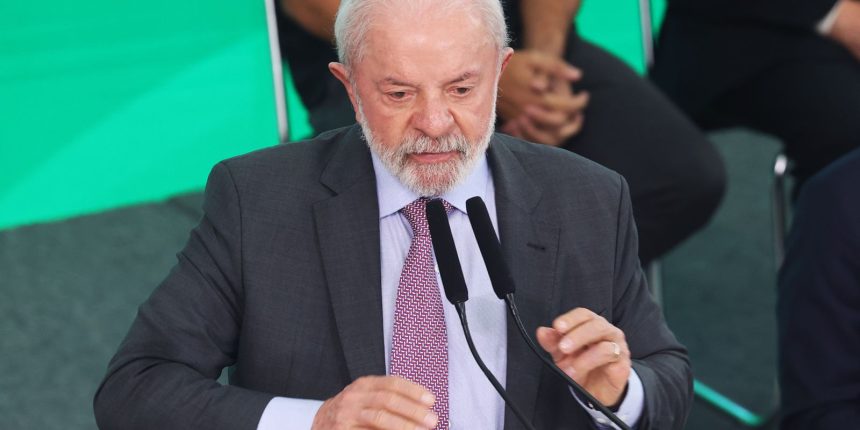 lula-reune-ministros-no-alvorada-e-discute-operacao-contencao