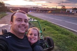 emocionado,-pai-de-jovem-morta-em-assalto-em-sp-desabafa-e-faz-apelo-ao-governo:-‘acabe-com-isso’