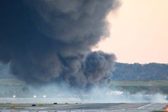 queda-de-aviao-de-carga-nos-eua-deixa-ao-menos-tres-mortos