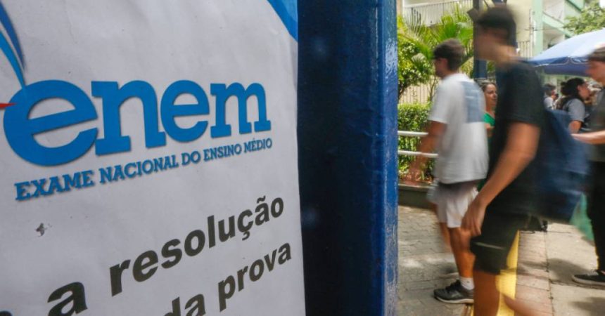 tem-crase-em-‘rumo-a-prova’?-veja-a-explicacao