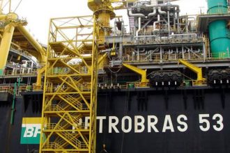 lucro-da-petrobras-cresce-23%-no-terceiro-trimestre-e-vai-a-r$-32-bilhoes